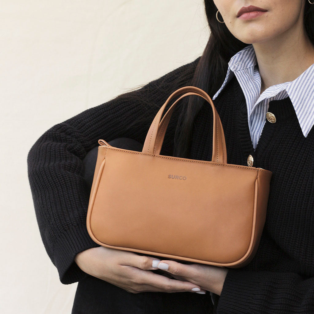 Cartera de mano y bandolera La Petite