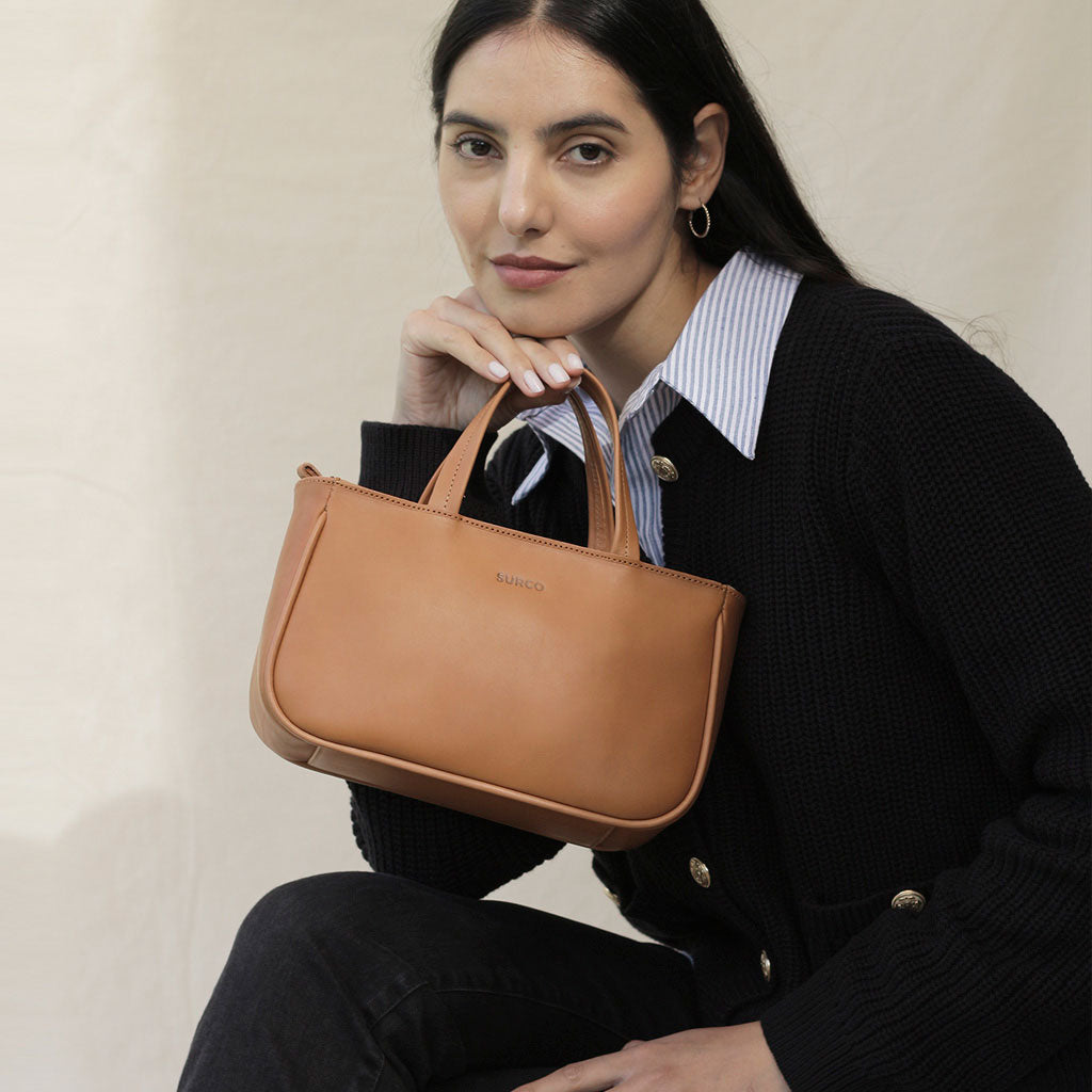 Cartera de mano y bandolera La Petite