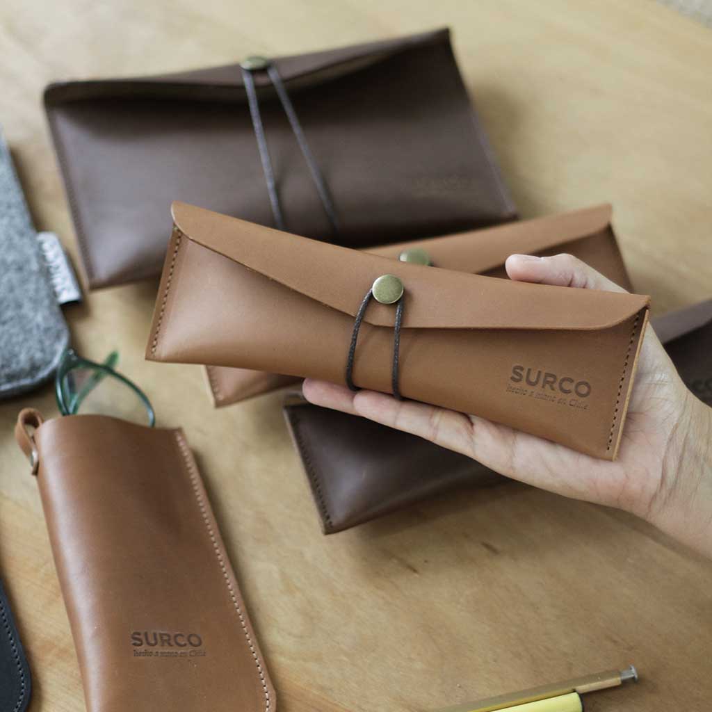 Estuche de cuero para lápices