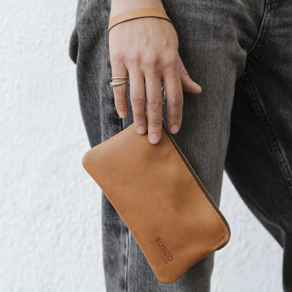 Billetera de mujer con tarjetero hecha en cuero café