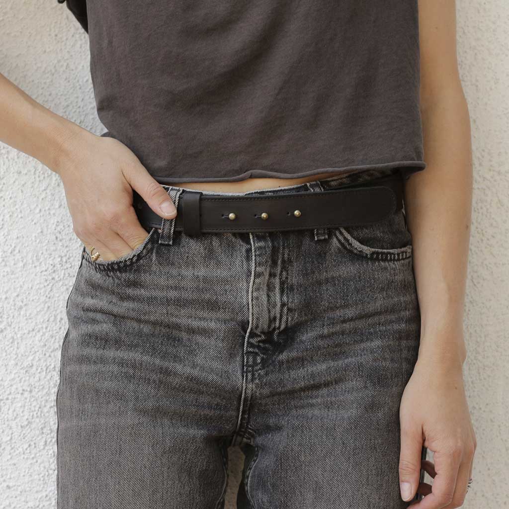 Cinturón de cuero mujer negro sin hebilla