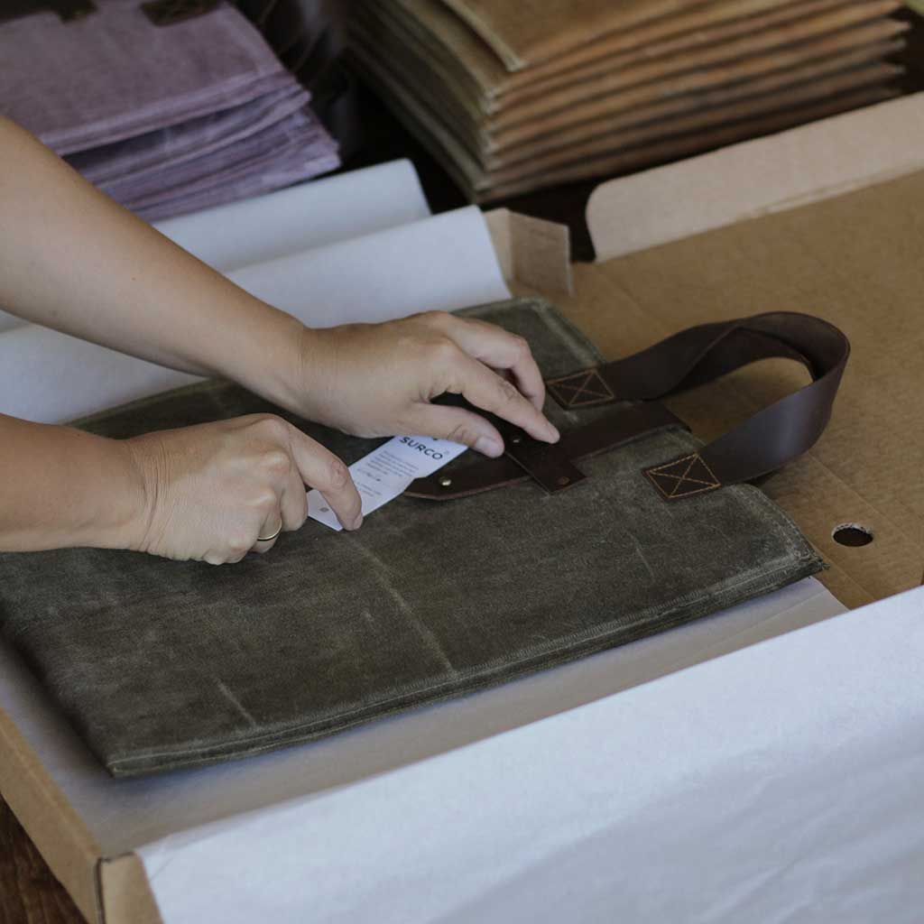 Maletín de algodón encerado acolchado para notebook