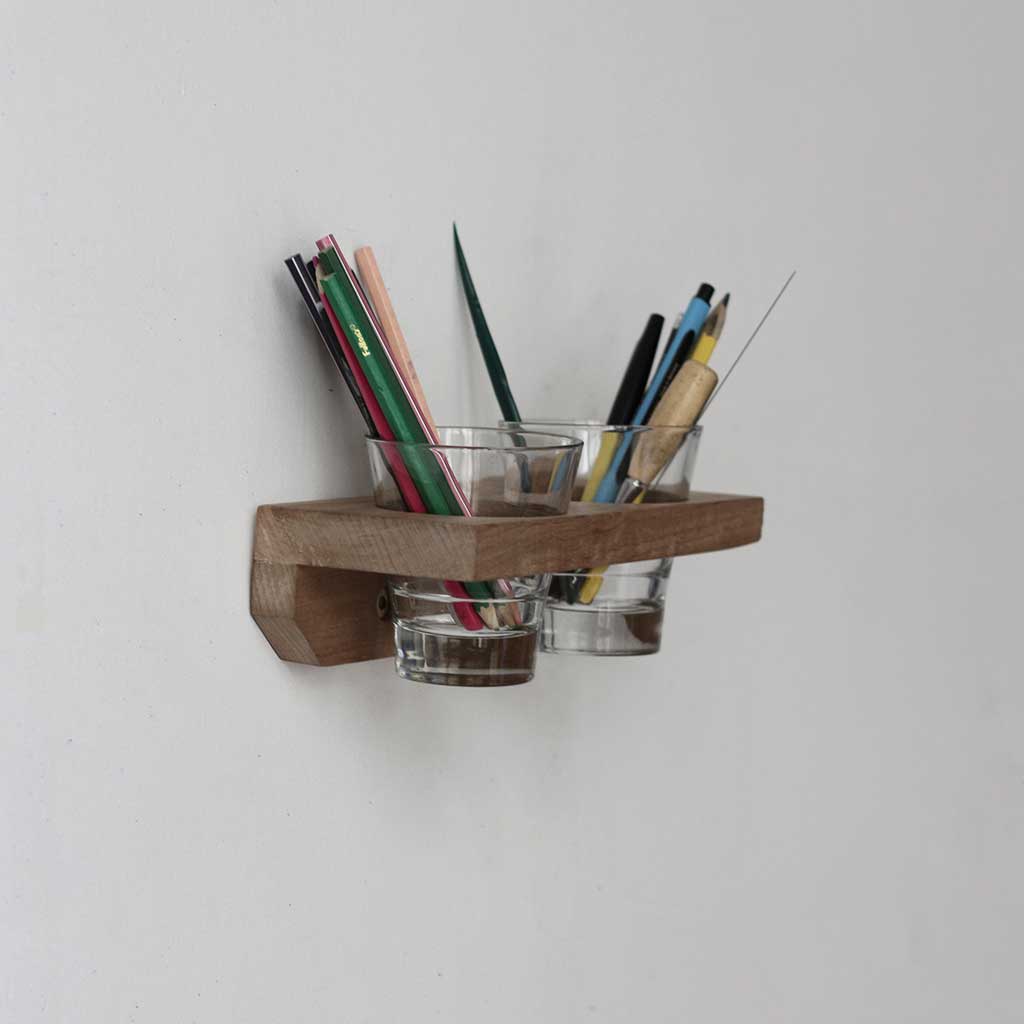 Organizador para escritorio y baño en madera nativa