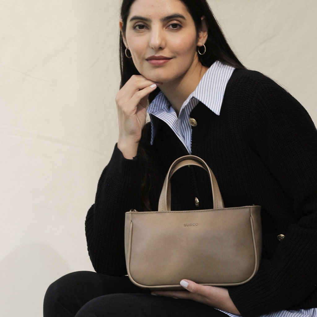 Cartera de mano y bandolera La Petite