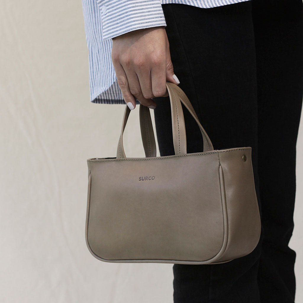 Cartera de mano y bandolera La Petite