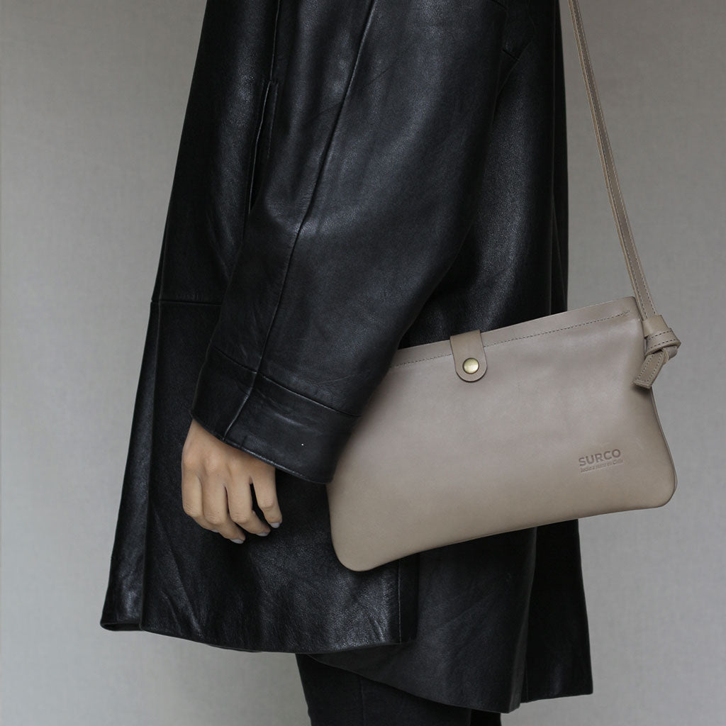 Bandolera Esencial de cuero