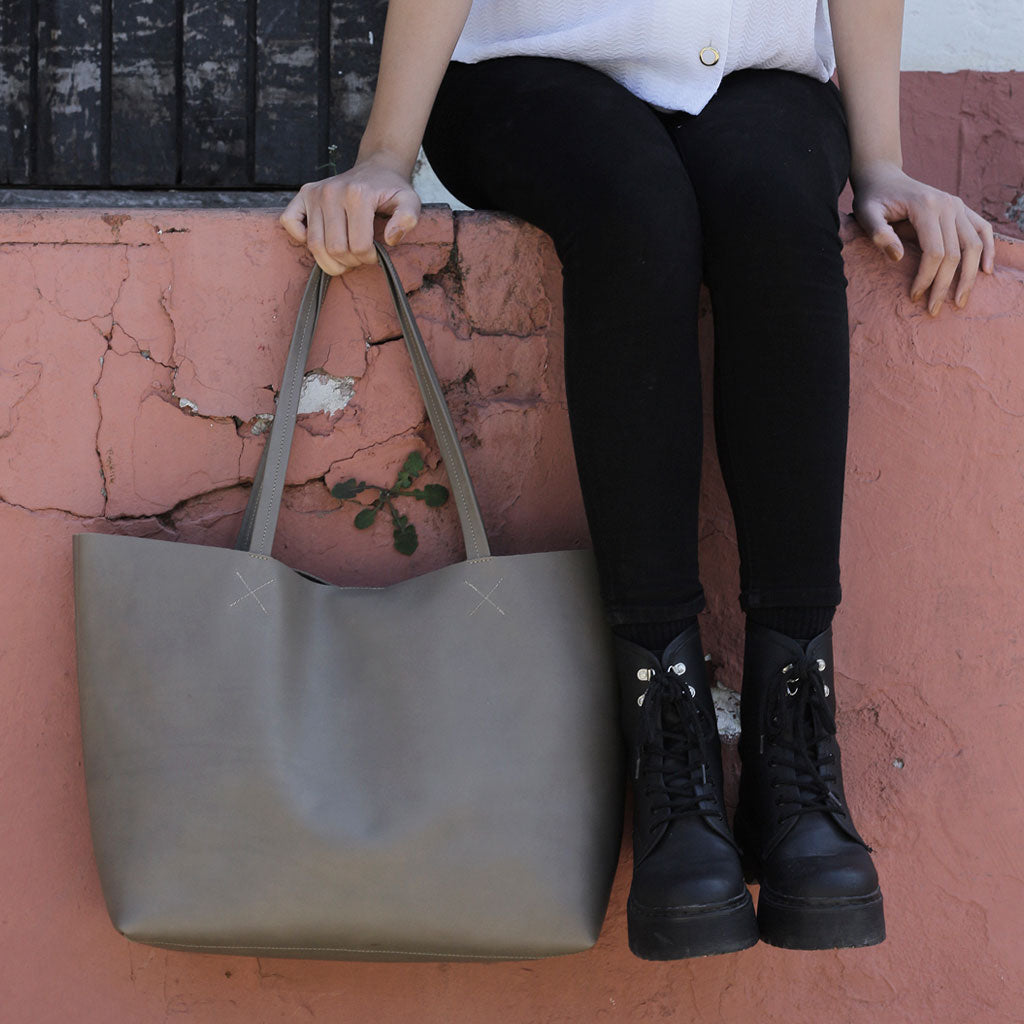 Cartera Tote de cuero Cruda