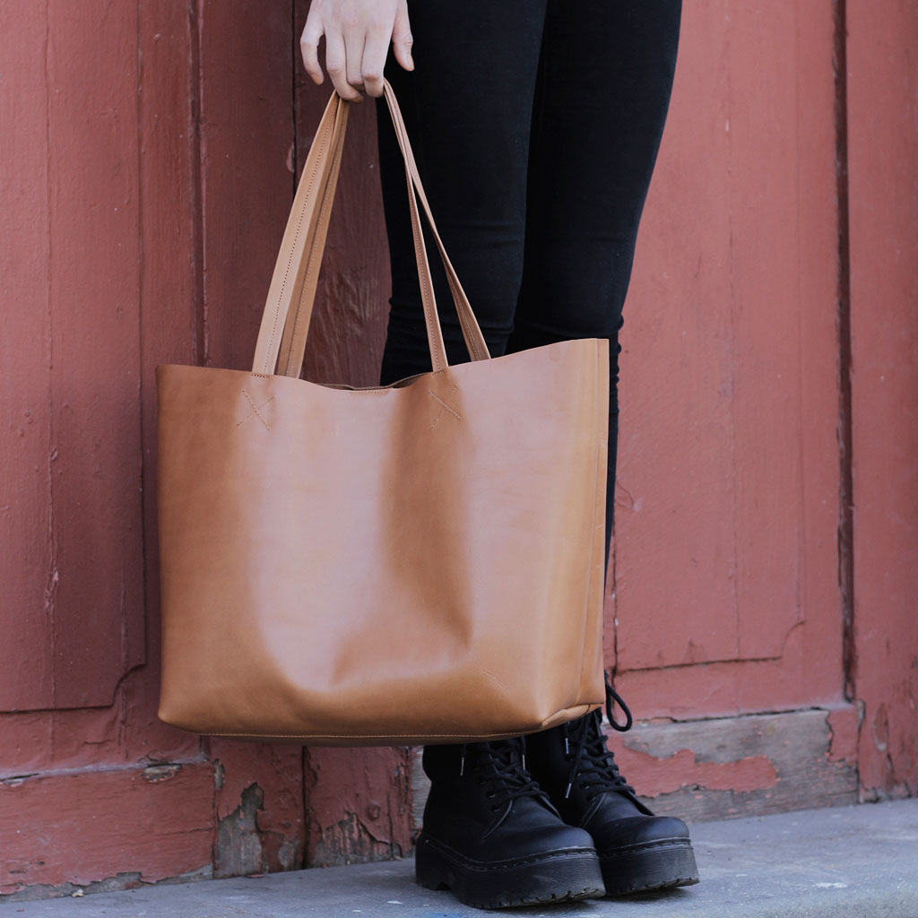 Cartera Tote de cuero Cruda