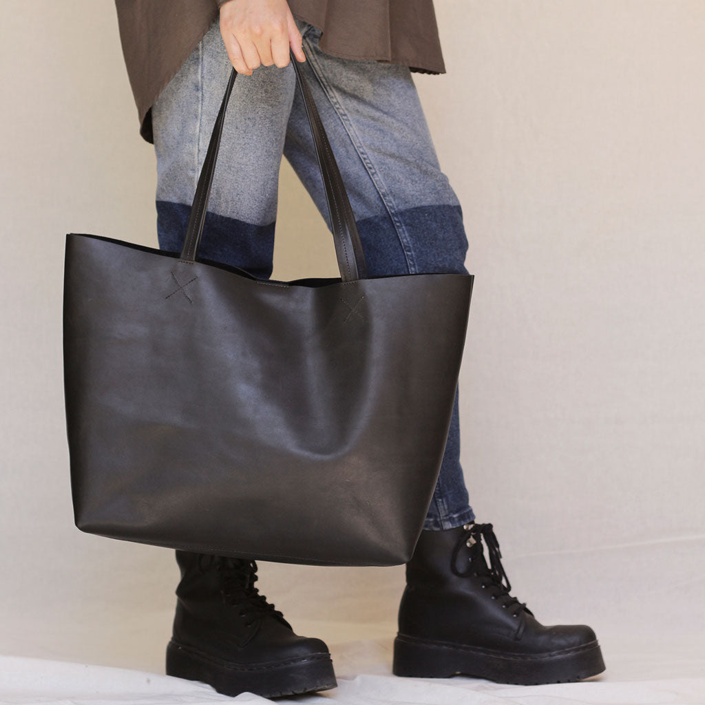 Cartera Tote de cuero Cruda