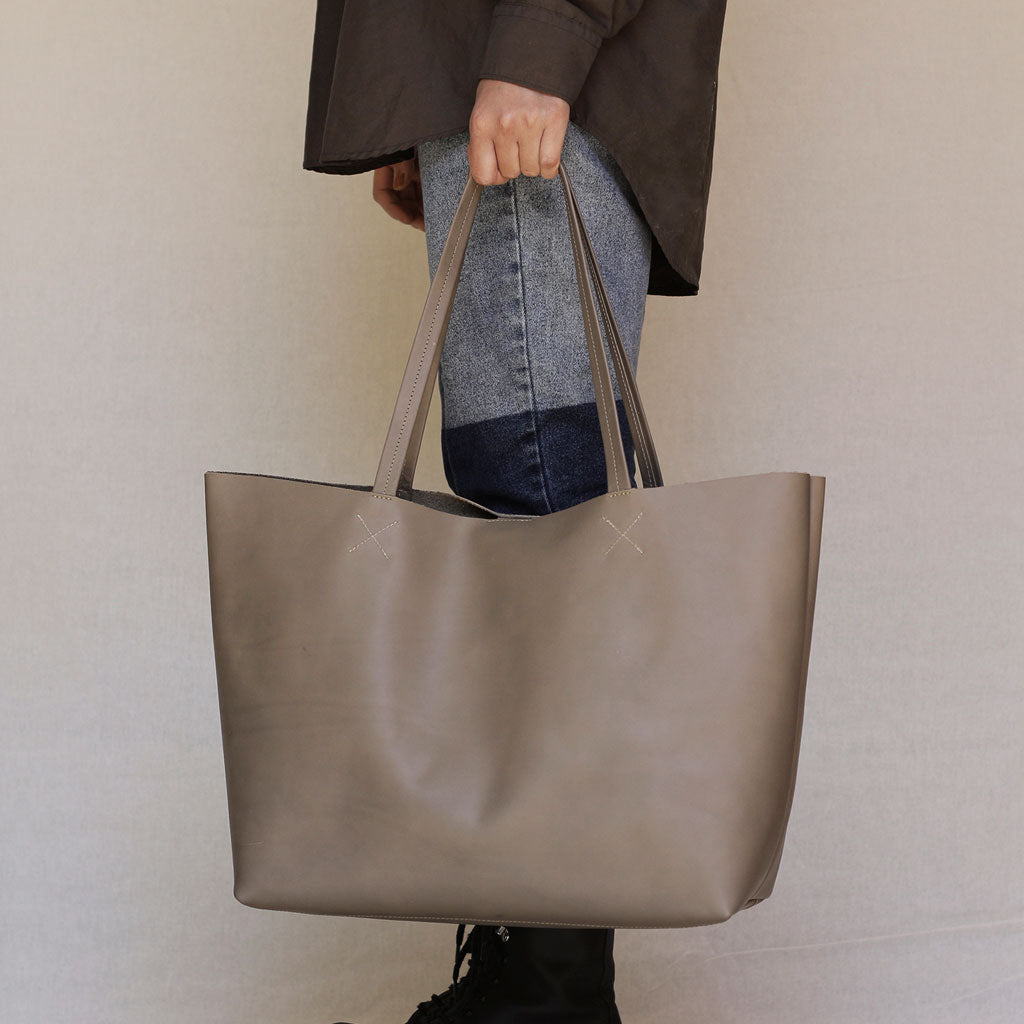 Cartera Tote de cuero Cruda