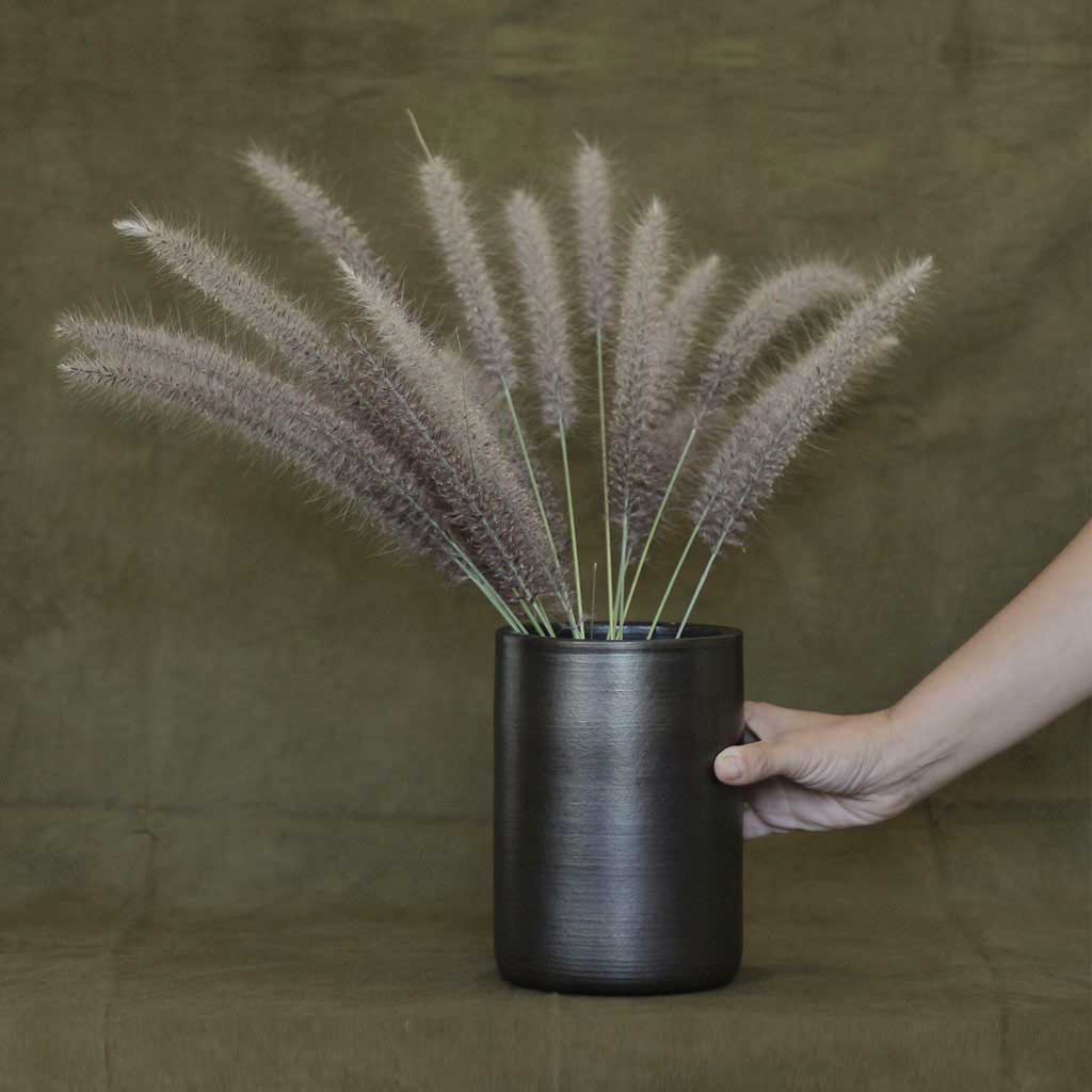 Cucharero o florero de greda 