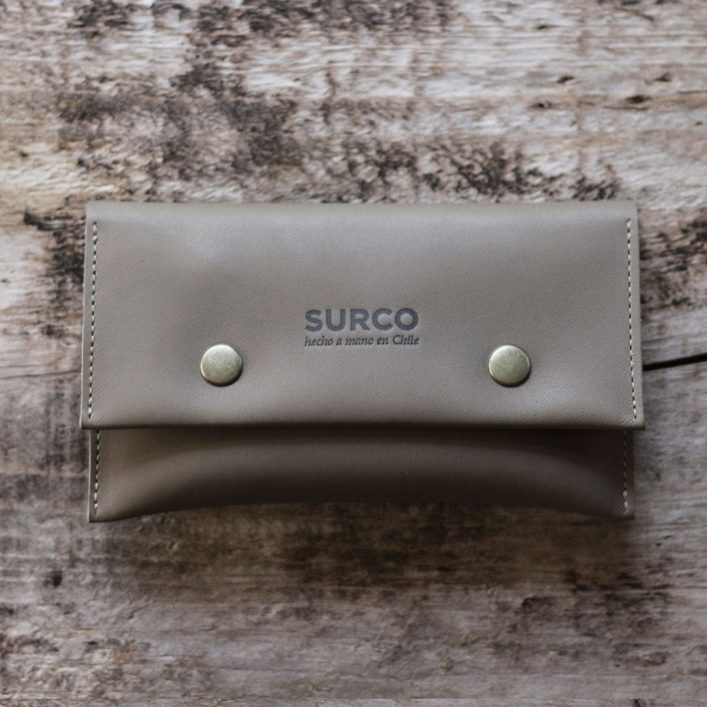 Tabaquera de cuero gris olivo